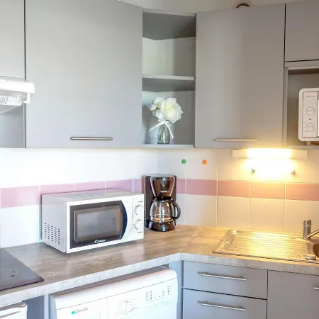 Apartment Parc De Pontaillac-10 By Interhome Apartment